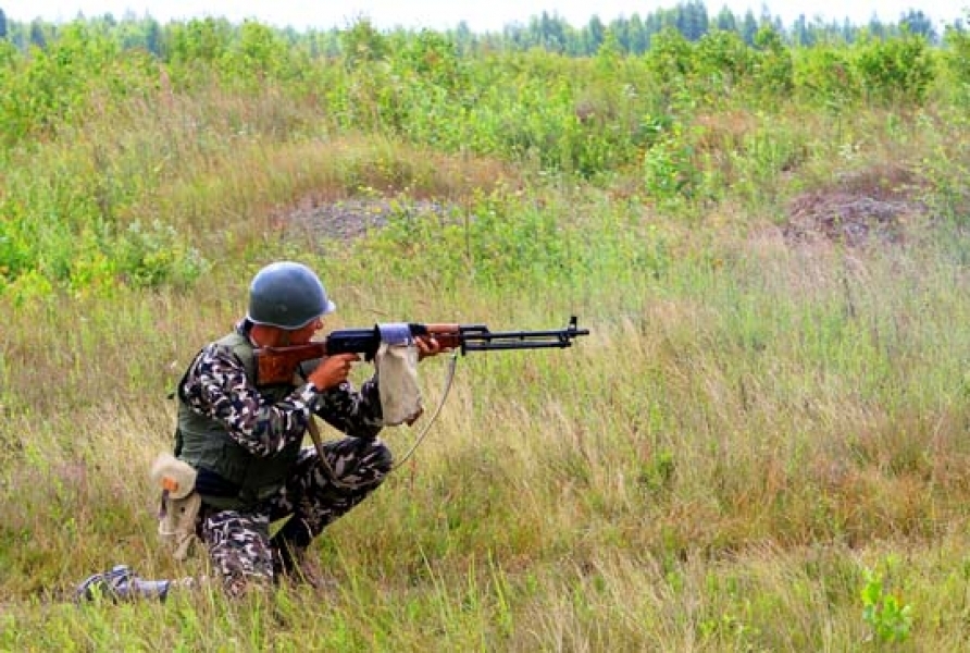 Военнослужащий из Одесской области травмировал руку, выстрелив холостым патроном из автомата