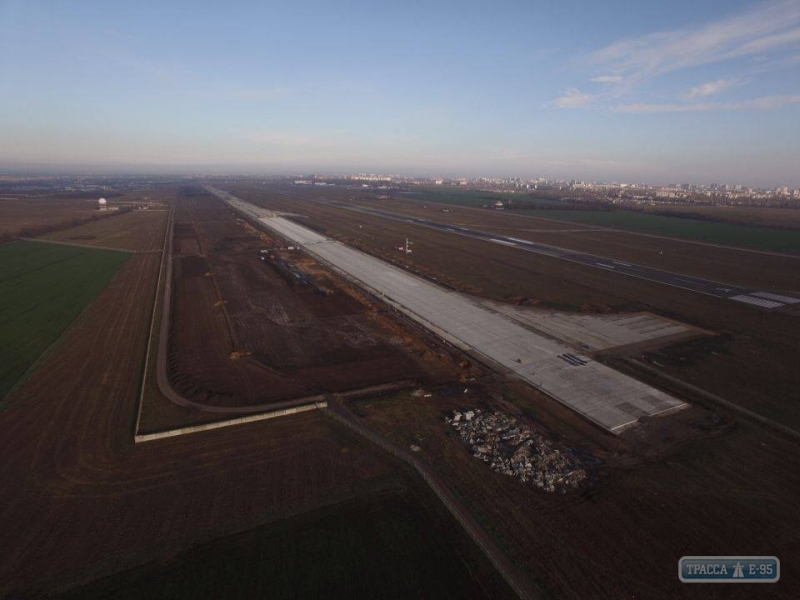 Работы по строительству взлетной полосы Одесского аэропорта возобновятся 15 марта – подрядчик