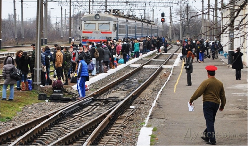 Железнодорожники хотят закрыть электричку Одесса - Балта