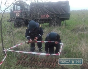 Пиротехники пять раз выезжали на вызовы по выявлению взрывоопасных предметов в Одесской области