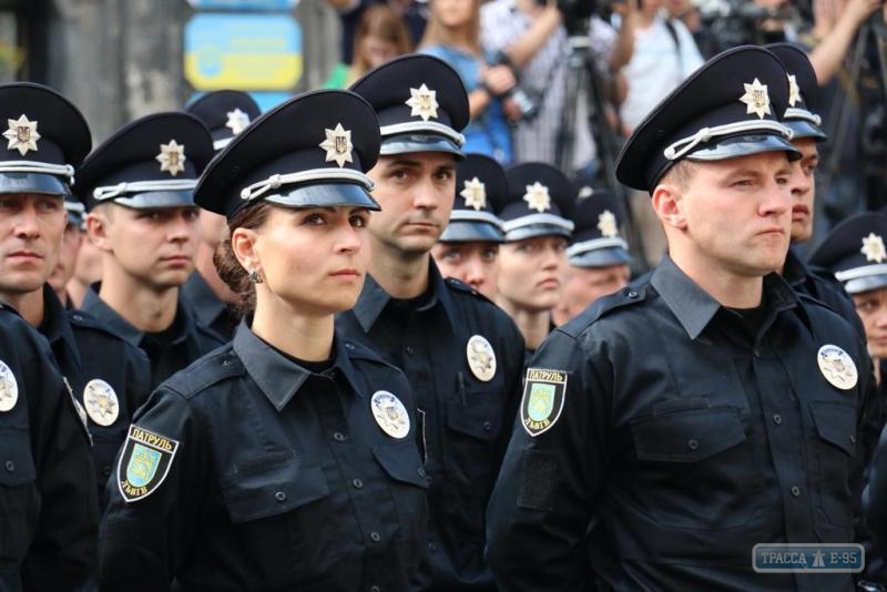 Полиция одессы. Полиция Украины. Украинская полиция. Патрульная полиция. Форма украинской полиции.