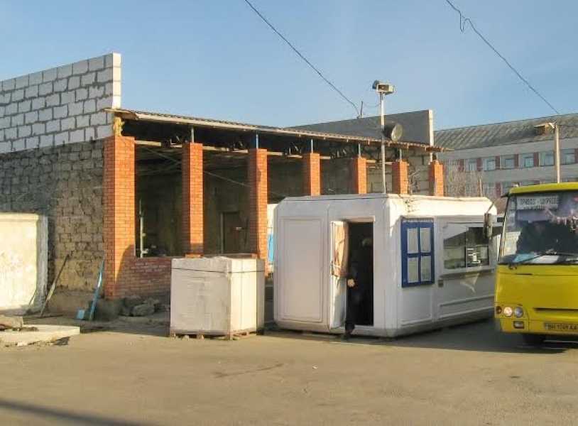 Предприниматели строят автовокзал в райцентре Ширяево  Одесской области за свой счет (фото)