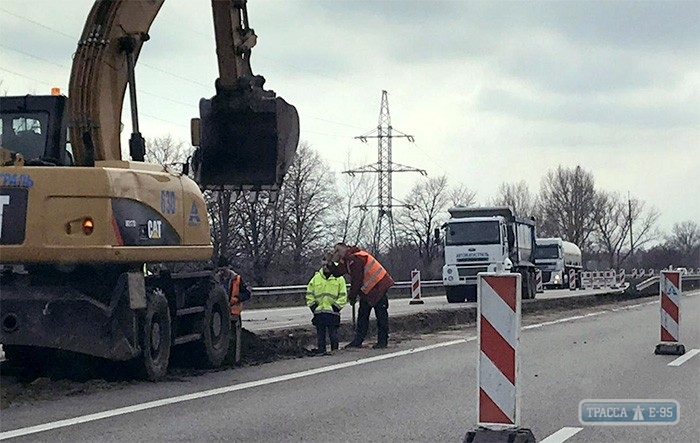 Движение автомобилей на трассе Одесса-Киев ограничено