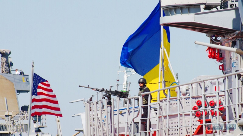 ВМС Украины набирают экипажи для новых катеров Island
