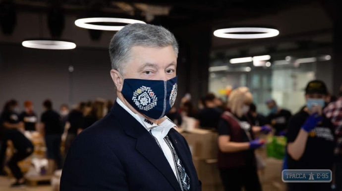 Порошенко заразился коронавирусом