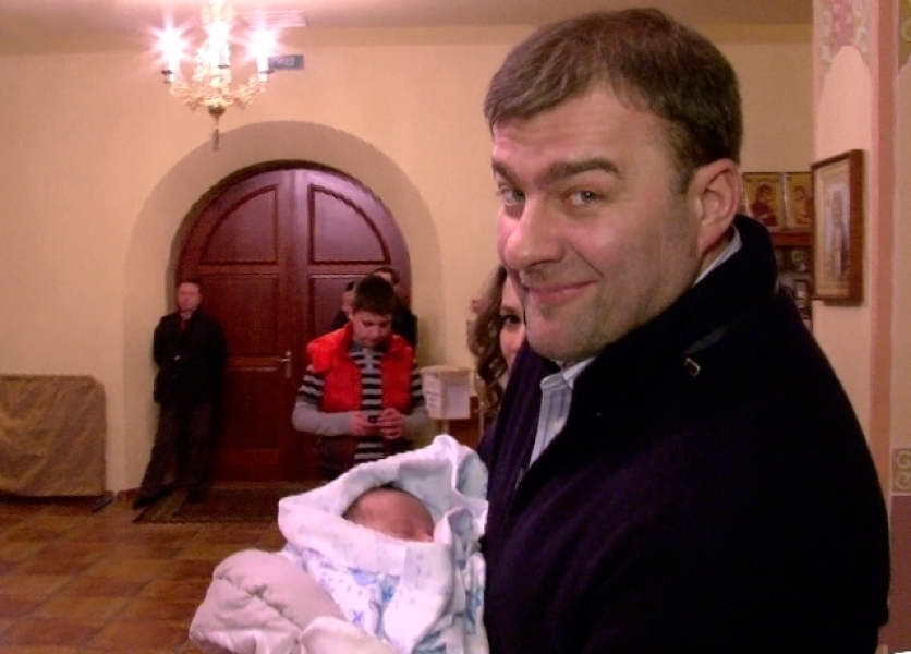 Известный российский актер стал крестным отцом сына опального одесского политика (фото)