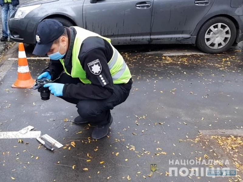 Мужчина зарезал работницу кафе в центре Одессы: преступник задержан
