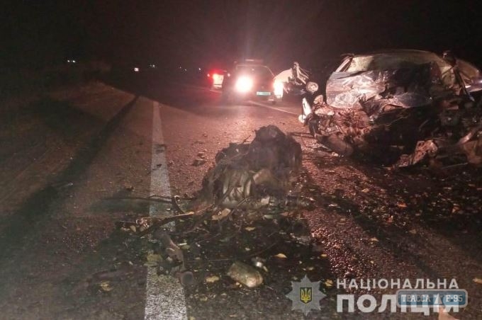 Два человека погибли на трассе Одесса-Рени при лобовом столкновении автомобилей