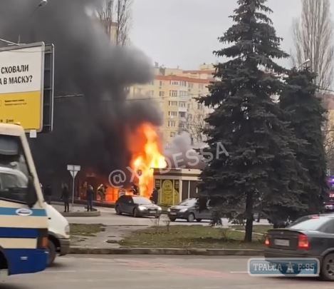 Крупный пожар произошел в Одессе