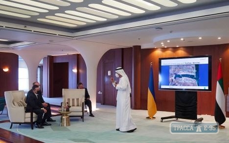 Президент Украины призвал DP World активнее инвестировать в порты страны