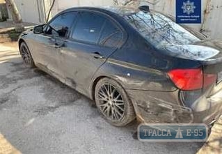 Одесские патрульные со стрельбой задержали водителя BMW. Видео