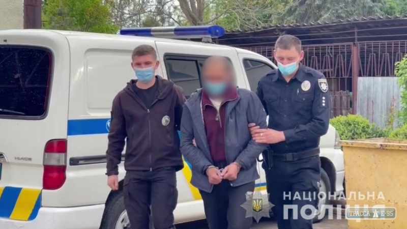 Полиция несколько дней разыскивала убийцу в Одесской области. Видео