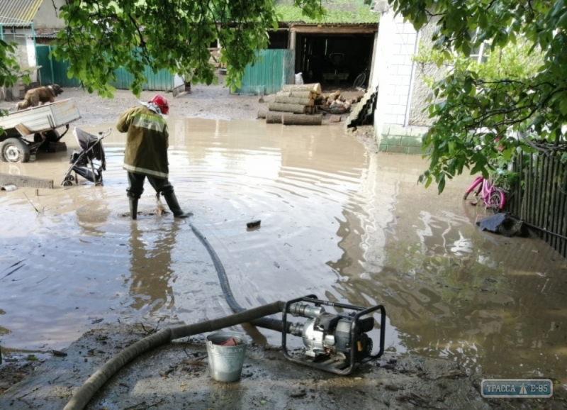 Ливни подтопили приусадебные участки в Одесской области