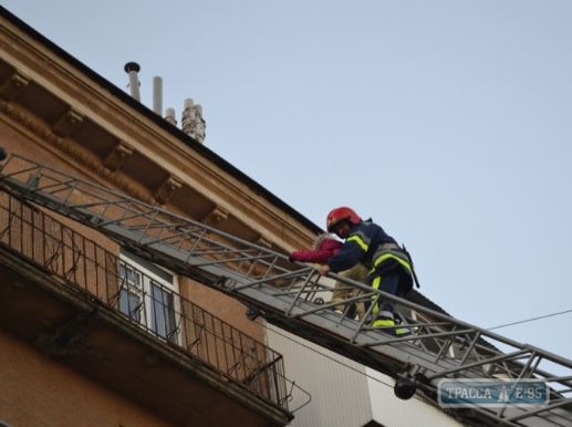 Автолестницы одесских пожарных способны достать только до 16 этажа