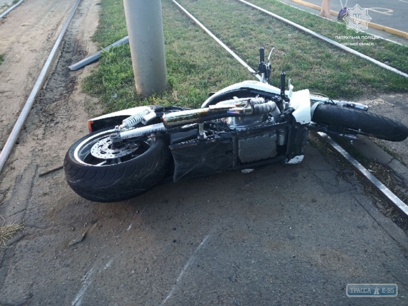 Harley Davidson сбили на велодорожке в Одессе. Видео