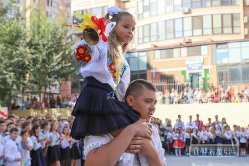 Новый учебный год стартовал в одесских школах