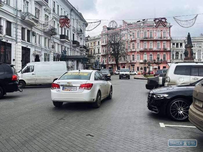Пешеходная зона в центре Одессы самоликвидировалась