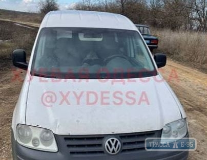 Тело высокопоставленного чиновника обнаружено в машине под Одессой
