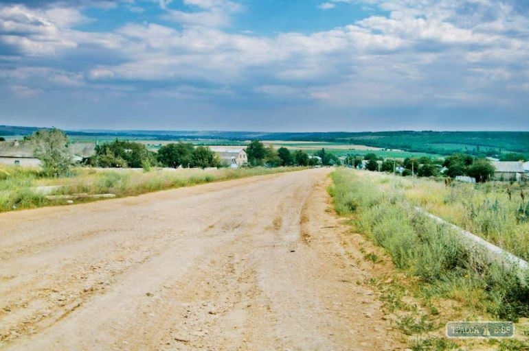 Госпредприятие предложило почти полмиллиарда за ремонт 12 км проселочной дороги в Одесской области
