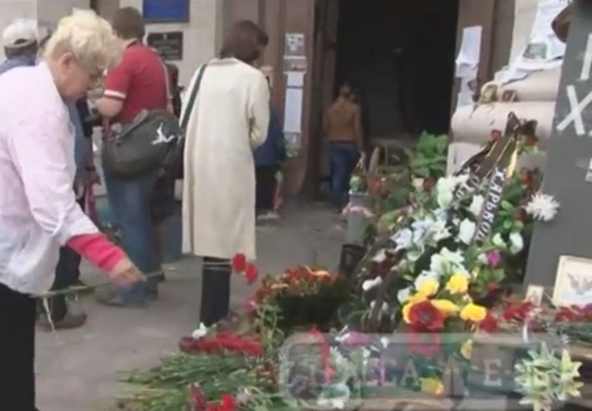 Несколько сотен одесситов собрались на Куликовом поле (видео)