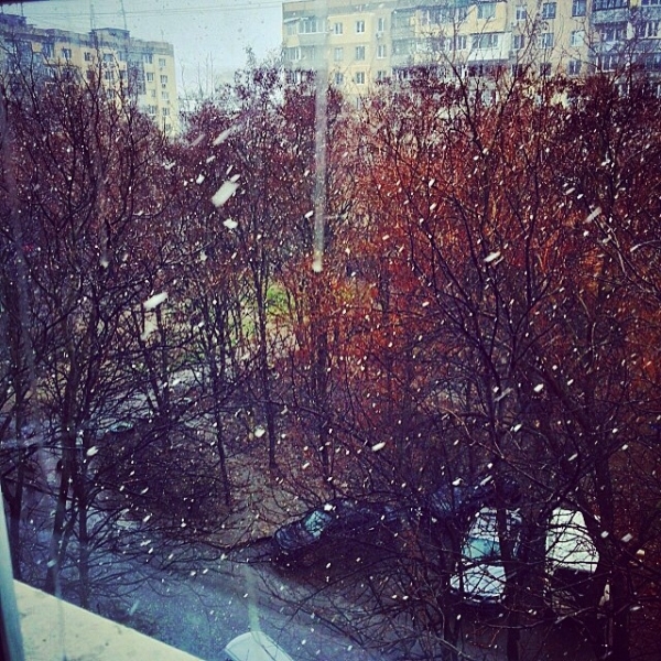 В середине марта в Одессе пошел снег (фото, видео)