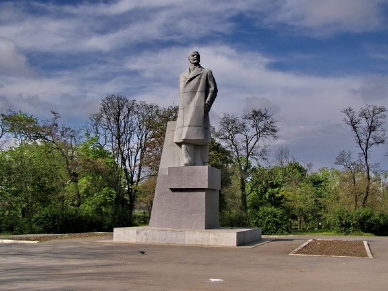 Одесские коммунисты хотят вернуть памятник Ленину на Куликово поле