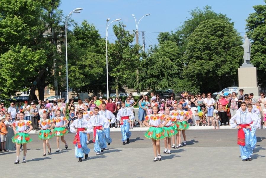 Общегородской детский праздник прошел в Измаиле (фото)