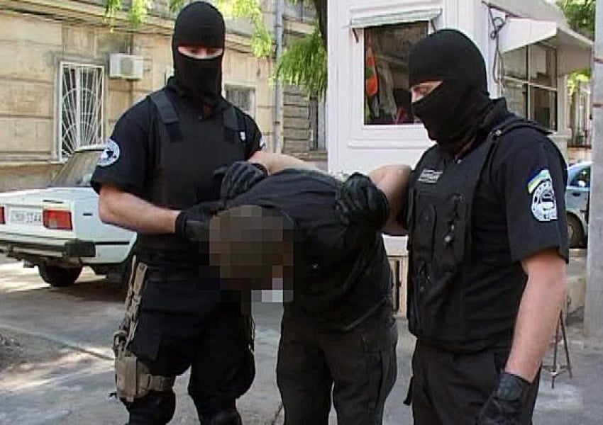 Одесские правоохранители предотвратили политическое заказное убийство (видео задержания)