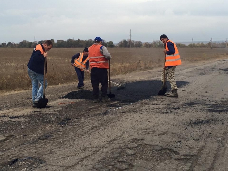 Ремонт участка дороги к трассе Одесса-Киев стартовал в Ивановском районе