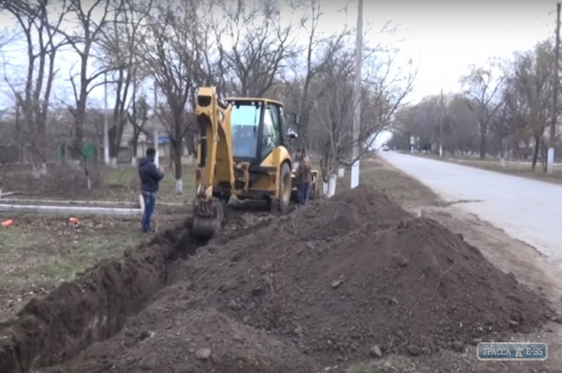 Ремонт водопровода начался на центральной улице в Ивановке