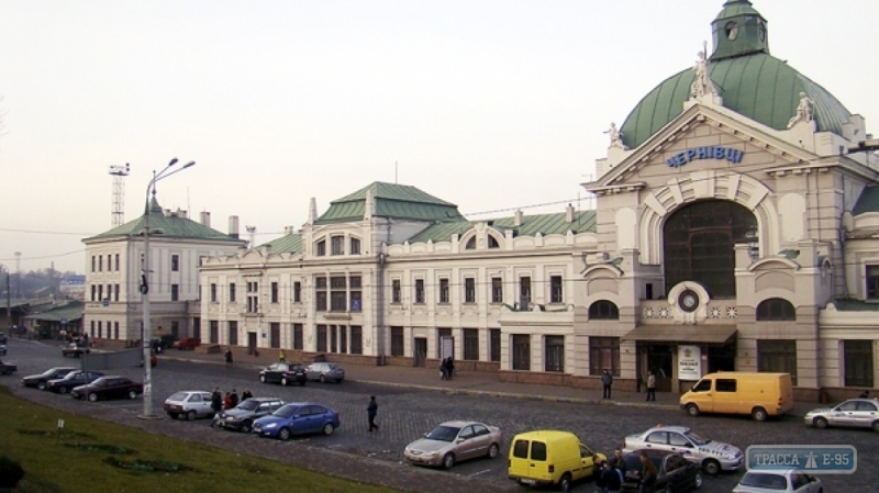 Дополнительный поезд будет ходить из Одессы в Черновцы к 8 Марта