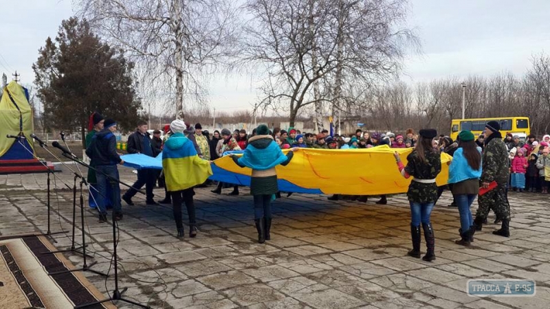 Памятник Небесной сотне появился в селе на севере Одесщины (фото)