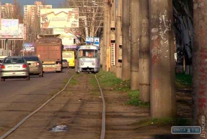 Суд оправдал водителя трамвая, наехавшего на трехлетнего ребенка и его отца в Одессе