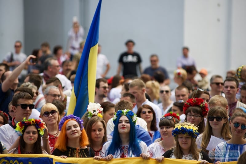 Мегамарш в вышиванках снова прошел по Одессе (фото)